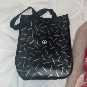 Lululemon bag